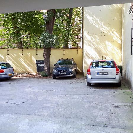 Duskova Apartments براغ المظهر الخارجي الصورة