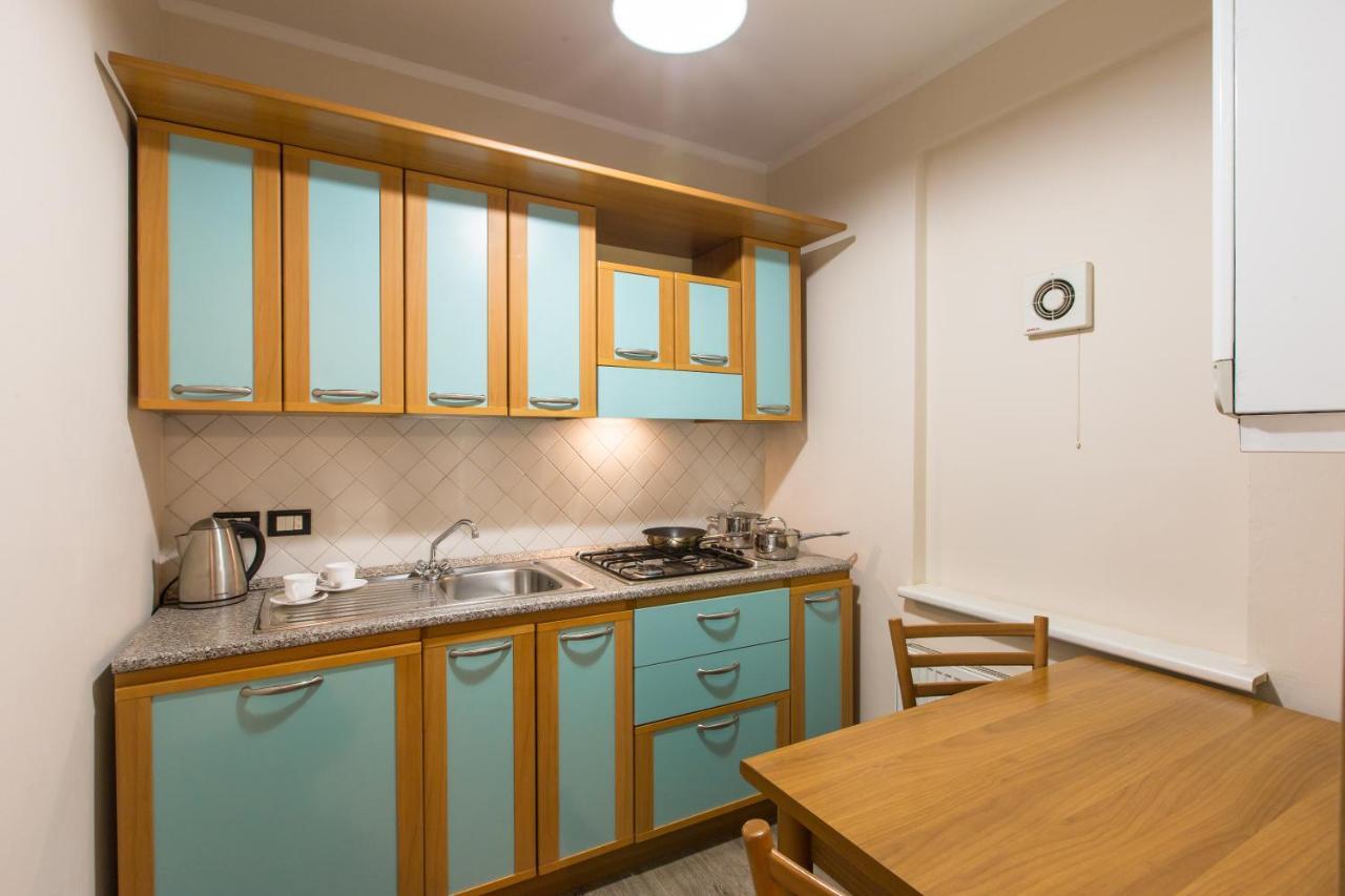 Duskova Apartments براغ المظهر الخارجي الصورة