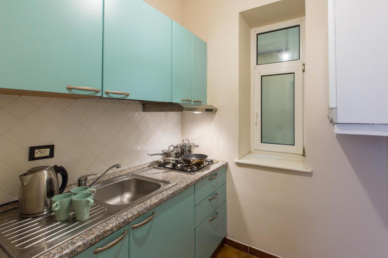Duskova Apartments براغ المظهر الخارجي الصورة
