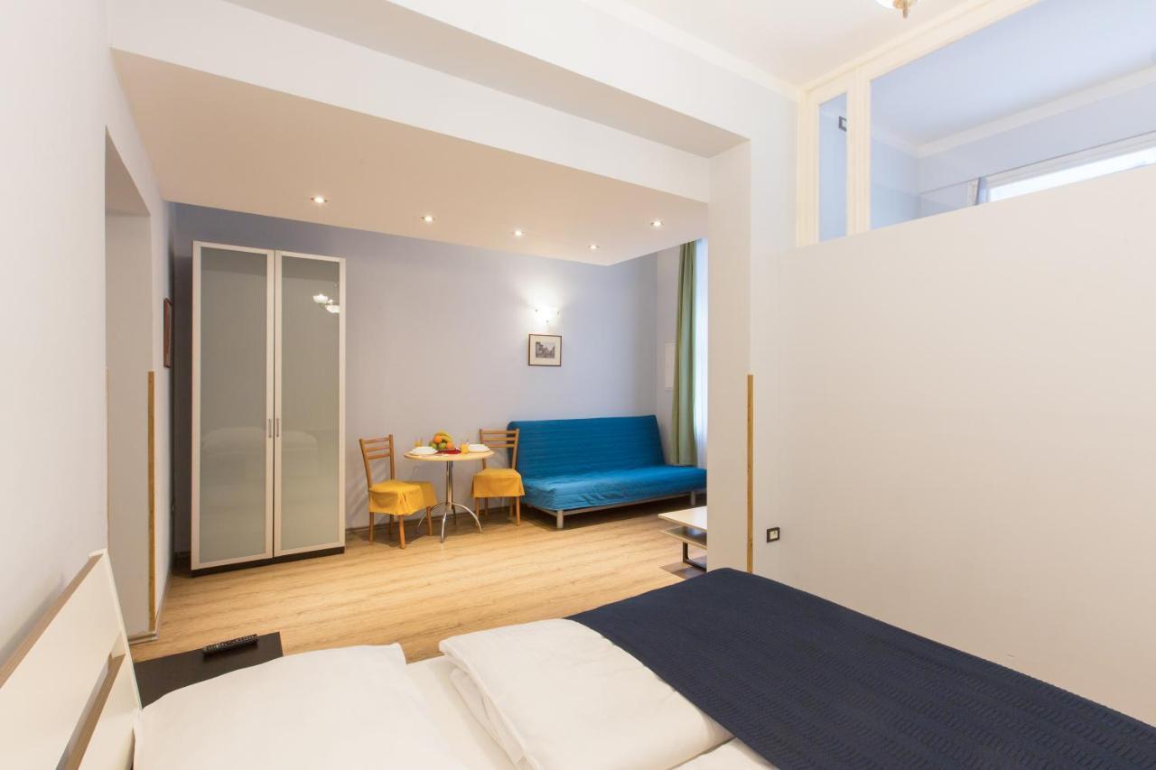 Duskova Apartments براغ المظهر الخارجي الصورة